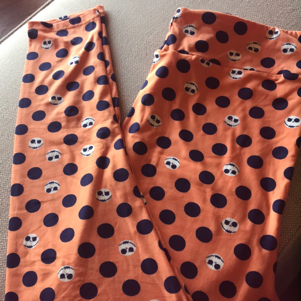 Lularoe TC2 Nightmare Before Christmas legging